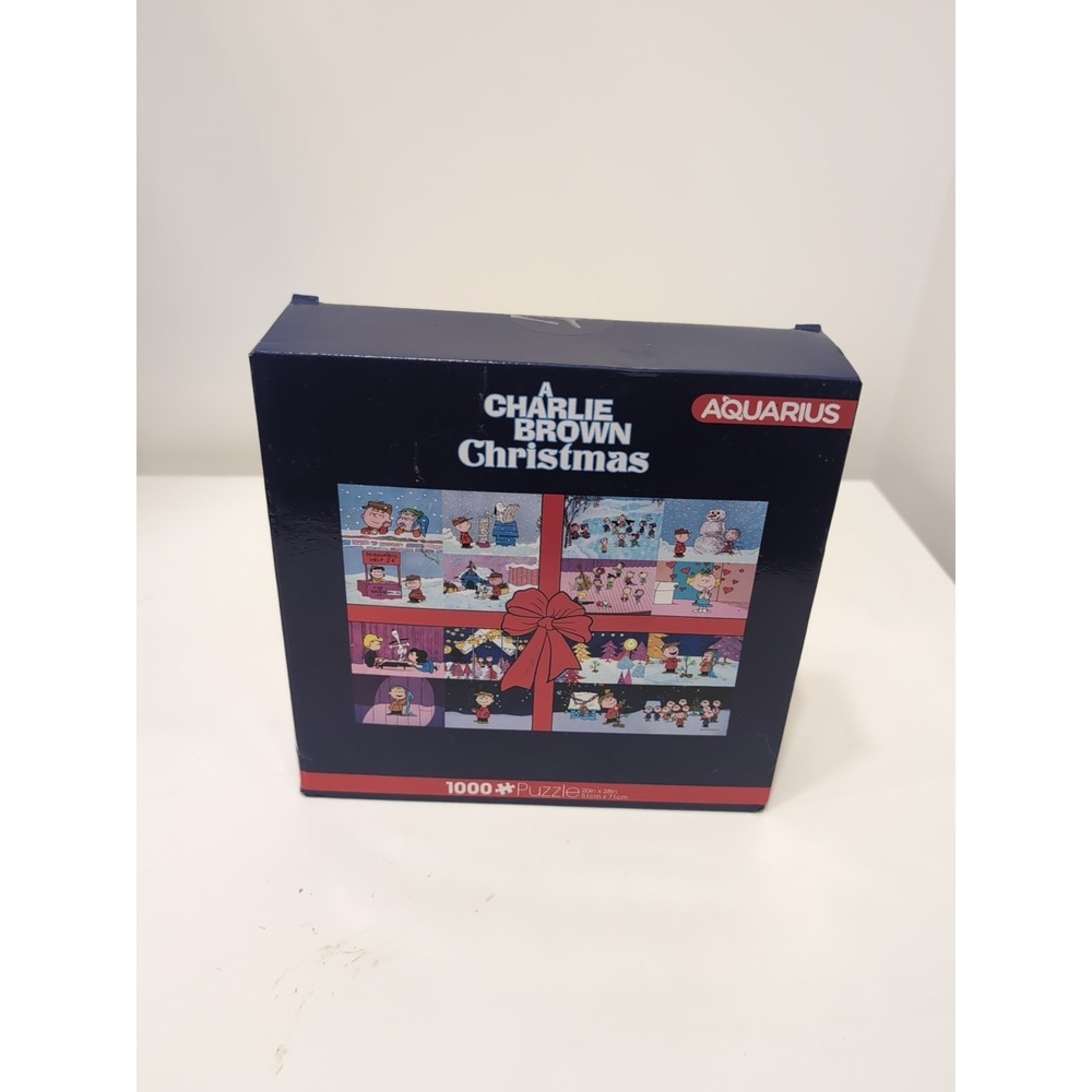 Peanuts Charlie Brown 1000 Piece Puzzle Wrapping Paper Aquarius
